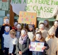 Carte scolaire : mobilisation pour l'école rurale