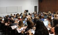 Frais d'inscription à l'université des étudiants étrangers