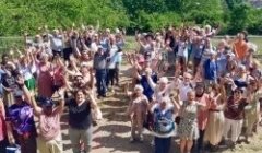 La révolution fraternelle en actes