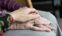 Auxiliaires de vie : pour une reconnaissance des métiers Auxiliaires de vie : pour une reconnaissance des métiers