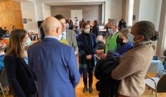 Aux côtés des plus fragiles Aux côtés des plus fragiles
